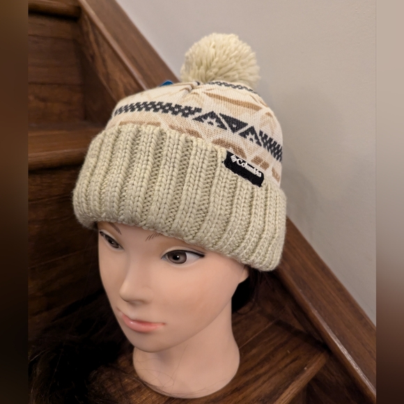 Columbia Unisex Sweater Weather Palmer Peak Pom Beanie Cream & gray - Picture 1 of 12